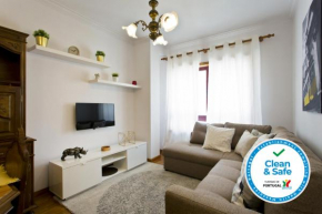 Rustic Bright Flat with Netflix - City Centre